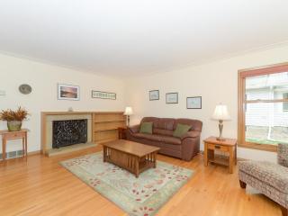 3434 Buchanan St, Minneapolis, MN 55418-1405