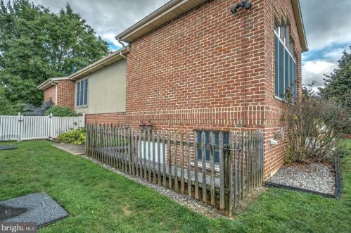 1188 Marie Ave, Ephrata PA  17522-1524 exterior