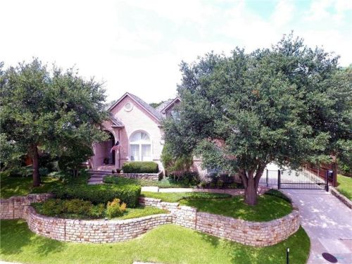 2965 Hillside Dr, Lewisville, TX 75077-8660