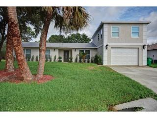 715 Bayfront Ter, Sebastian, FL 32958-5903