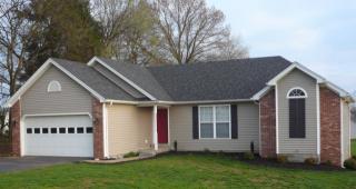 439 Pleasant Place Way, Bowling Green, KY 42104-0381