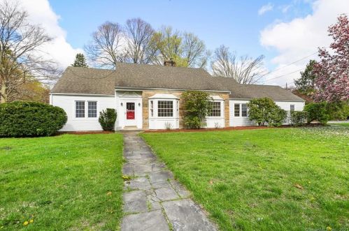 201 Newtown Ave, Norwalk, CT 06851-2326