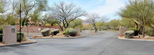 3944 Pine Creek Way, Tucson AZ 85745-7115 exterior
