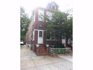 588 38th St, Brooklyn, NY 11203-5610