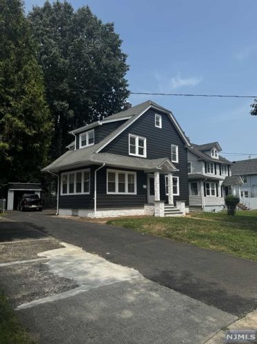 1315 Front St, Plainfield NJ  07062-1159 exterior