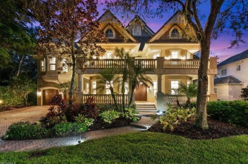 1408 Hemingway Pl, Naples, FL 34103-3814