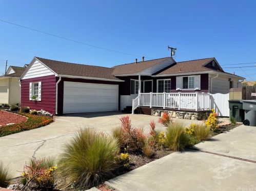 18827 Patronella Ave, Torrance, CA 90504-5814