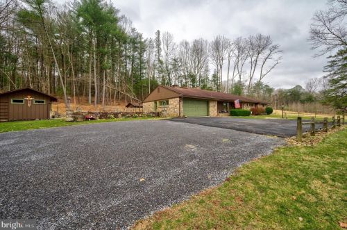 23334 Great Cove Rd, Mc Connellsburg PA  17233-8331 exterior