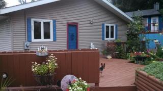 4121 Woodland Hills Dr, Brooklyn, IA 52211-9585