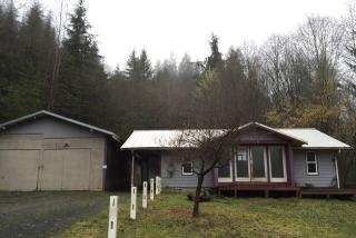 297 Newman Creek Rd, Whites, WA 98541-9519