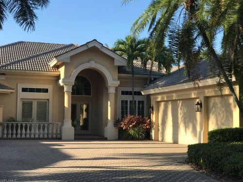 23032 Shady Knoll Dr, Bonita Springs, FL 34135-2034