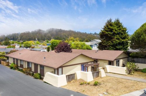 825 Rosita Rd, Pacifica CA  94044-4129 exterior