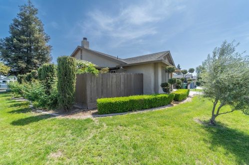 7700 Hannah Ave, Hilmar, CA 95324-8315