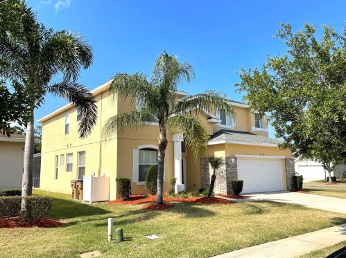4701 Ruby Red Ln, Kissimmee, FL 34746-6152