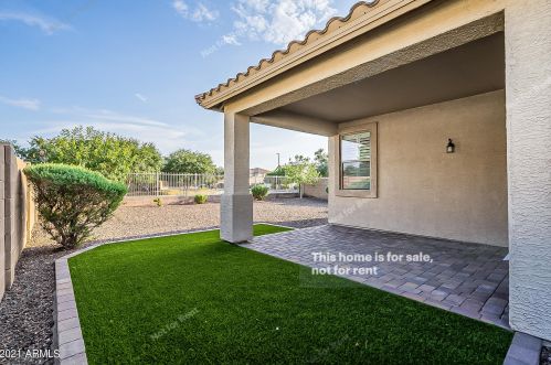1377 Chestnut Ln, Gilbert AZ  85298-6844 exterior