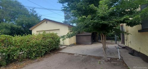 1041 Lake Ave, Pueblo CO  81004-5400 exterior