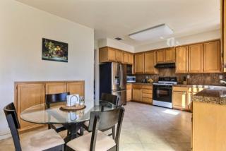 240 Summerfield Dr, Milpitas, CA 95035-6275