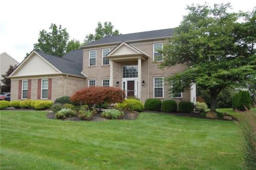 3665 Truxton Pl, Avon, OH 44011-3473