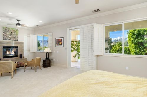 27 Toscana Way, Rancho Mirage CA  92270-1977 exterior