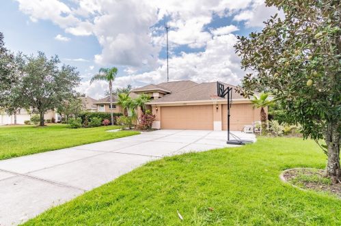 12263 Creek Edge Dr, Riverview, FL 33579-6502