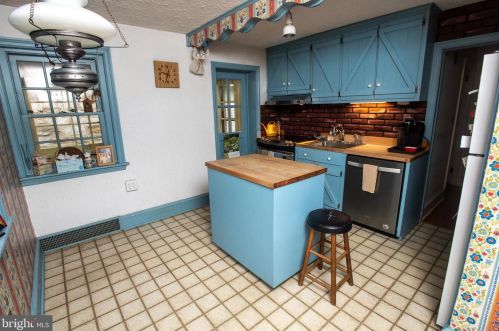 632 Towamencin Ave, Lansdale PA  19446-3441 exterior