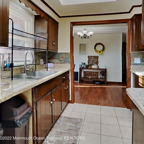 51 Birch Dr, Bricktown NJ 08723-6968 exterior