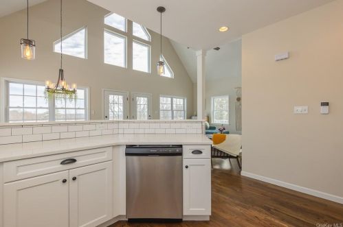 188 Schefflers Rd, Westtown NY  10998-3804 exterior