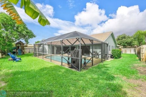 21044 Shady Vis Ln, Boca Raton FL  33428-1156 exterior