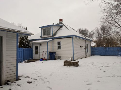 1522 8 St, Saint Cloud MN 56301-4160 exterior