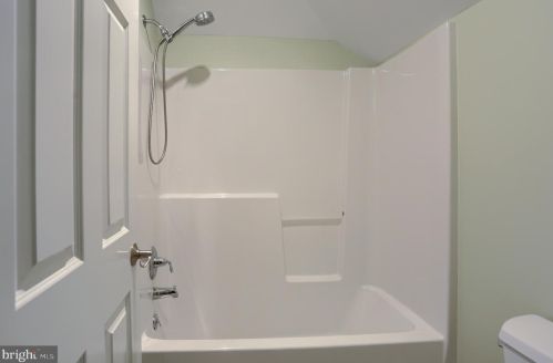 885 Crooked Stick Dr, Navy Sup Dpt PA  17050-2298 exterior