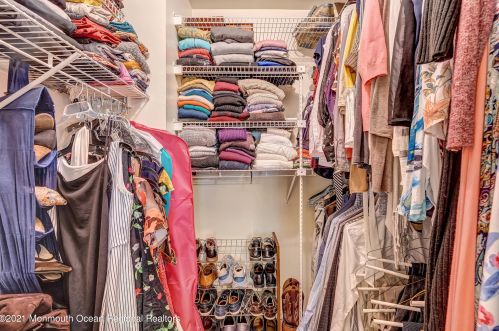 1201 Buckingham Cir, Middletown NJ  07748-3453 exterior