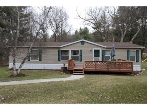 79 Dilly Rd, Sanitaria Springs, NY 13833-1909