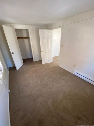 19 Portland St, Middletown CT  06457-2209 exterior