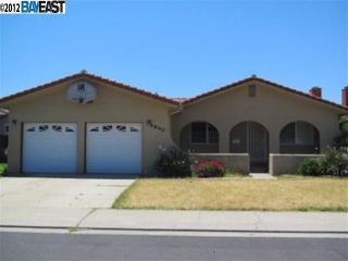 5840 Mohican Dr, Manteca, CA 95336-2511