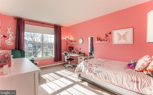 23 Surrey Ln, Navy Sup Dpt PA  17050-7801 exterior