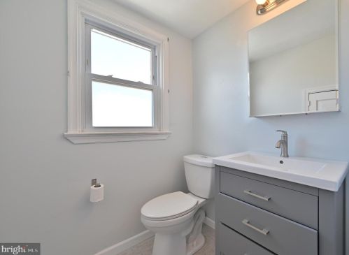 251 10 St, Brigantine City NJ  08203-2317 exterior