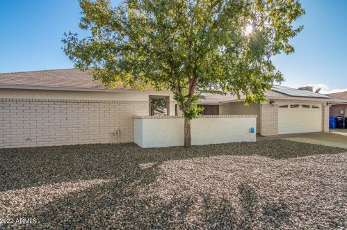 4017 Angela Dr, Glendale, AZ 85308-3014