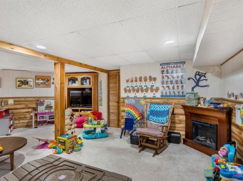3319 Bellevue Pl, Two Rivers WI  54241-1527 exterior