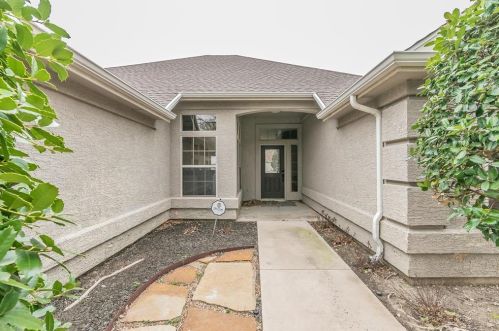 9301 Perimeter St, Denton TX  76207-6667 exterior