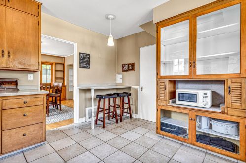 609 Waldo Blvd, Manitowoc WI  54220-2829 exterior