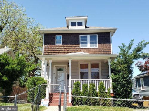 4832 Jay St, Washington, DC 20019-3765