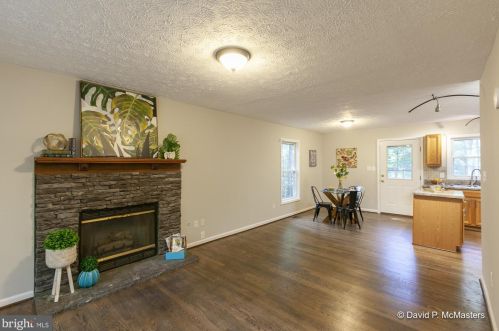 277 Black Cub Run Ln, Harpers Ferry WV  25425-6805 exterior