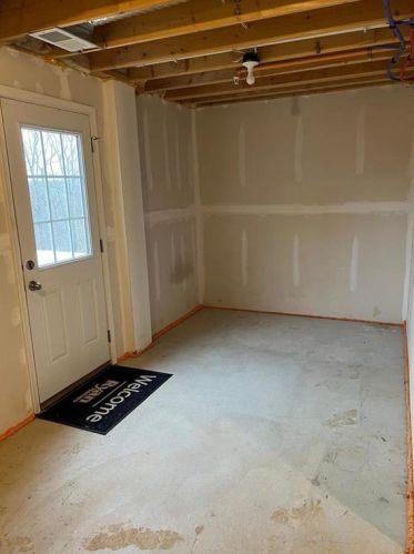 1912 Alex Rd, Easton PA  18040-5861 exterior