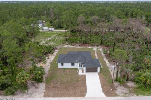 3403 63rd St, Lehigh Acres, FL 33971-8826