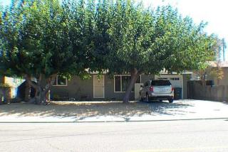 2042 4th St, Hughson, CA 95326-9597