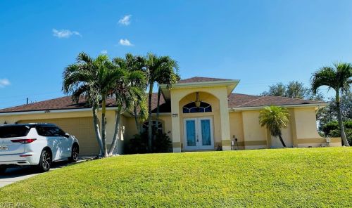 2309 23rd Pl, Cape Coral, FL 33909-4665