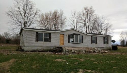 8843 County Road 825, Austin, IN 47102-7143