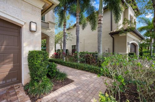 16586 Gateway Bridge Dr, Delray Beach FL  33446-9666 exterior