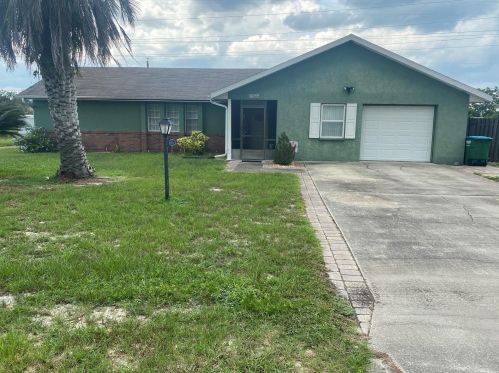 1966 Old Mill Dr, Deltona, FL 32725-3697