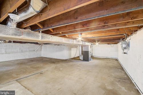 34 Thurston Ave, Trenton NJ  08618-1710 exterior